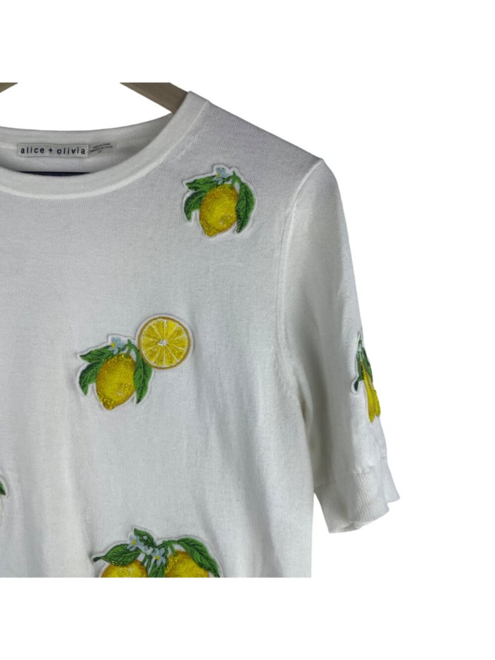 Alice + Olivia Ciara Lemon Cropped Sweater Women's Large Beaded Designer Novelty - Picture 3 of 13